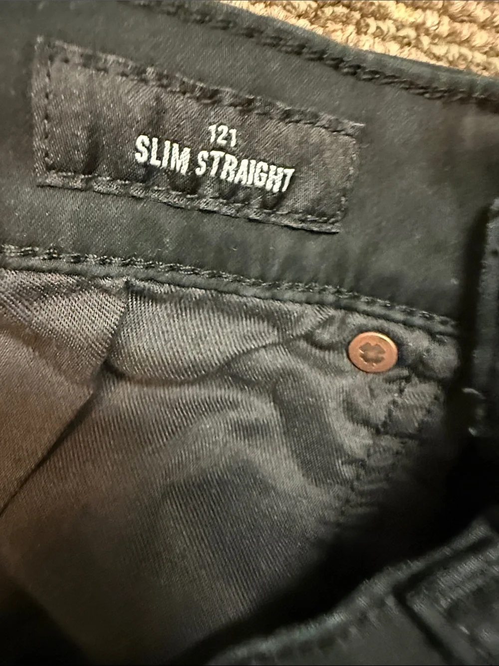 Lucky Brand 121 Slim Straight Black Men's Khakis